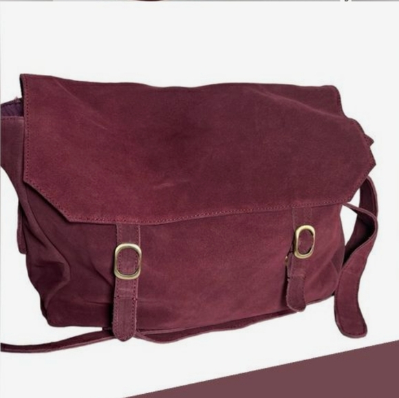 NWOT FREE PEOPLE ZAHARA SUEDE MULBERRY MESSENGER BAG - Picture 5 of 14